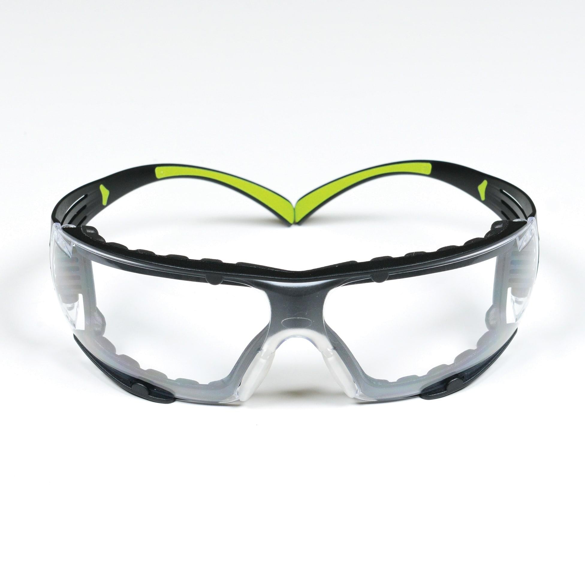 3M 3M 7100112131 SecureFit Clear Safety Glasses, Anti-Scratch/Anti-Fog Lens, 400 Value Range