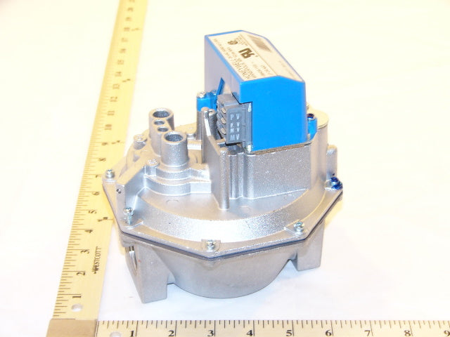 WEIL-MCLAIN 511-044-191 GAS VALVES