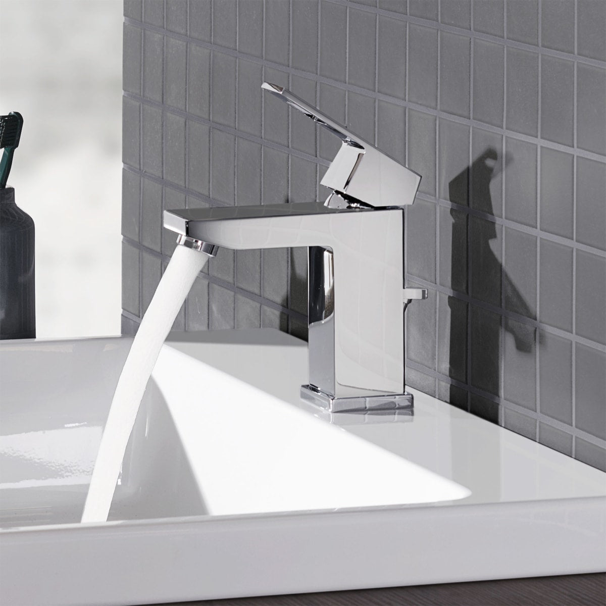 GROHE Grohe 23129ENA Single Hole Single-Handle S-Size Bathroom Faucet 1.2 GPM