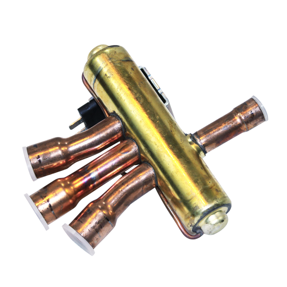 CARRIER EF17BG213 REVERSING VALVES