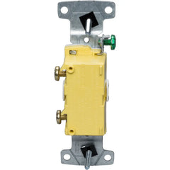 BRYANT BRYANT RS115W Single Pole Residential Toggle Switch 120VAC 15A