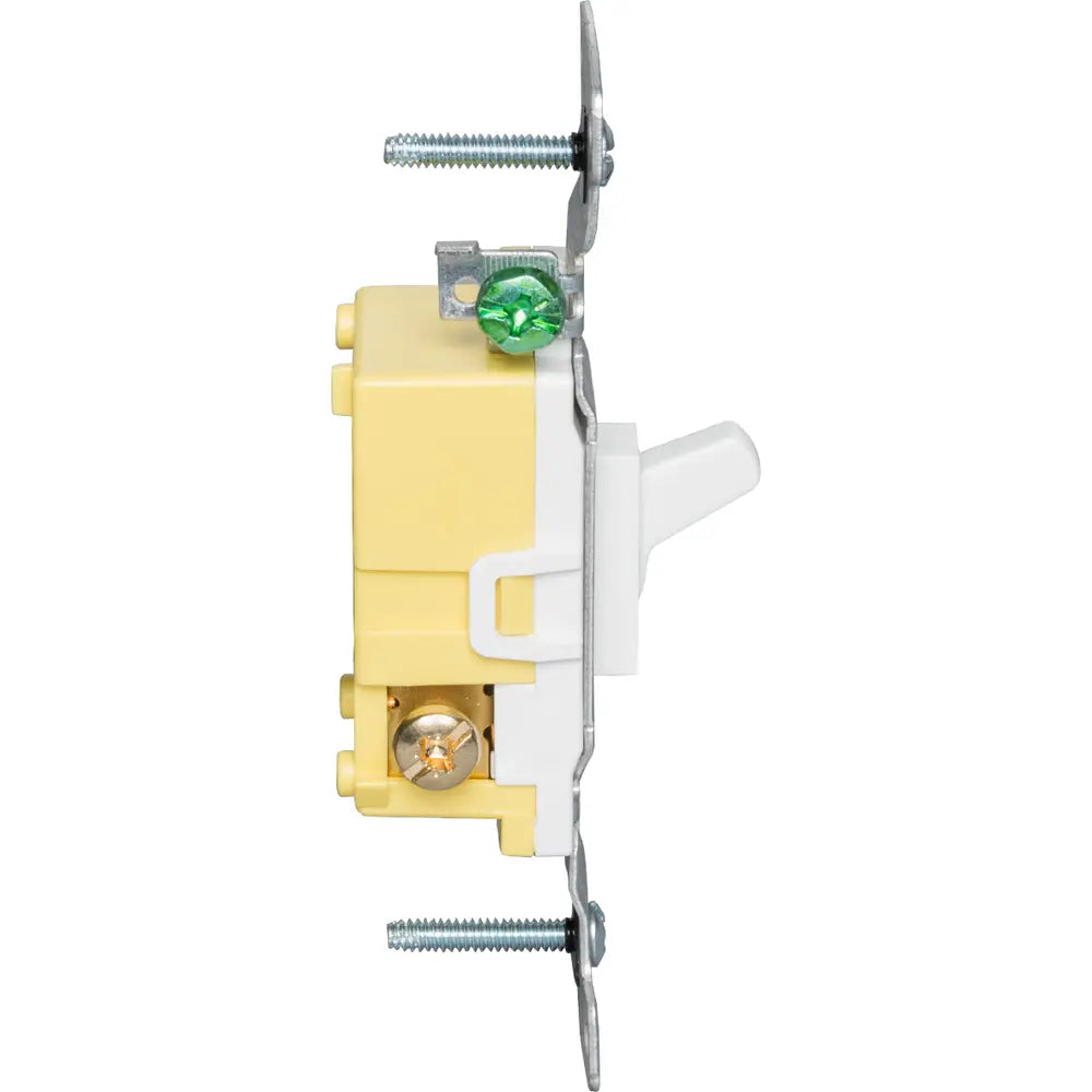 BRYANT BRYANT RS315W 15A TradeSelect Residential Grade Toggle Switch, 120VAC, 3-Pole, White