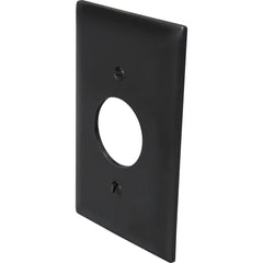 LEGRAND Pass & Seymour TP7BK Single-Gang Nylon Wall Plate, Single Receptacle Opening, Black