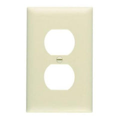 LEGRAND Pass & Seymour TP8I 1-Gang Duplex Receptacle Wall Plate - Ivory
