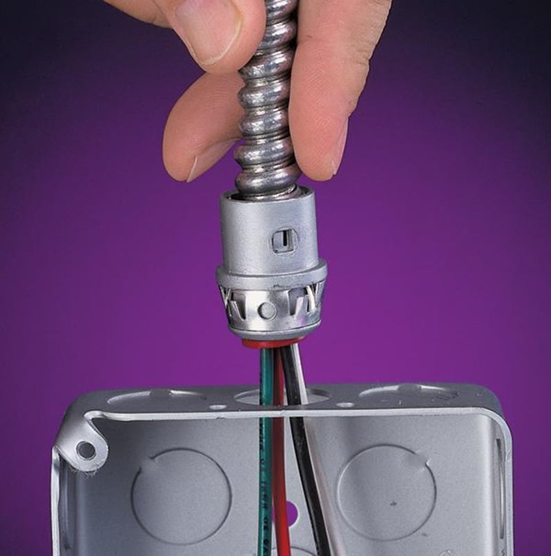 ARLINGTON Arlington 38AST 3/8 Snap2IT Connector With Insulated Throat