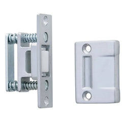 IVES Ives RL3026D Large Nylon Roller Latch Satin Chrome