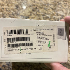 CARRIER CARRIER T6-PRH01-B Programmable Relative Humidistat Control