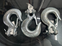 CAMPBELL Campbell T9700624 3/8 Clevis Slip Hook with Latch