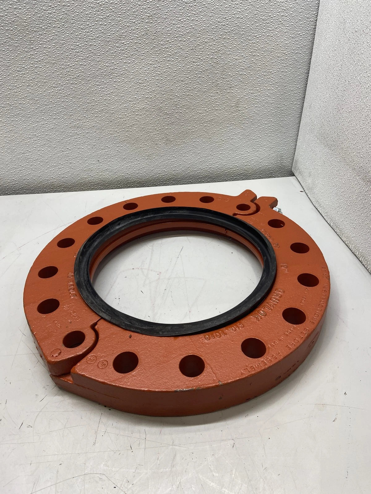 GRUVLOK GRUVLOK 0390214864 - 7013 10 Grooved Flange Coupling