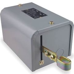 SCHNEIDER ELECTRIC Schneider Electric 9038AG1N5 Float Switch with Alarm