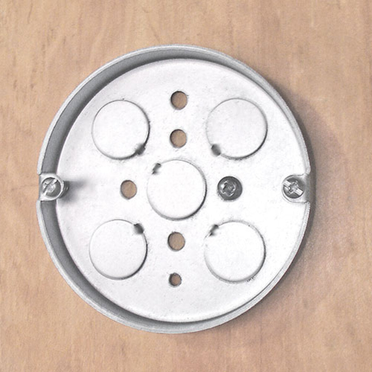SOUTHWIRE Southwire 46111-R Garvin 3-1/2-Inch Round Pan Box