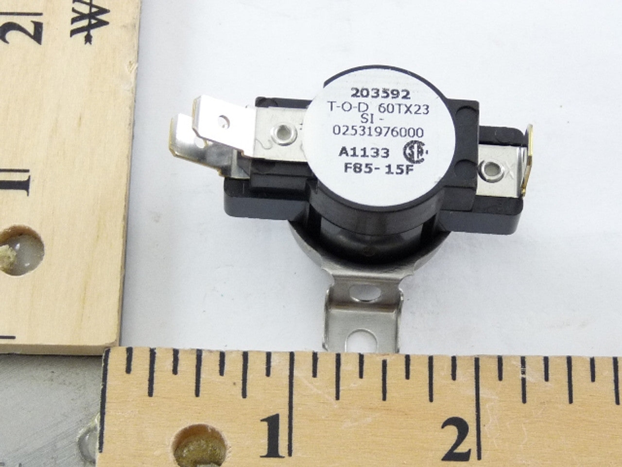 SOURCE 1 Source 1 S1-02531976000 - Control Temperature 70 Open 85 Close Spdt