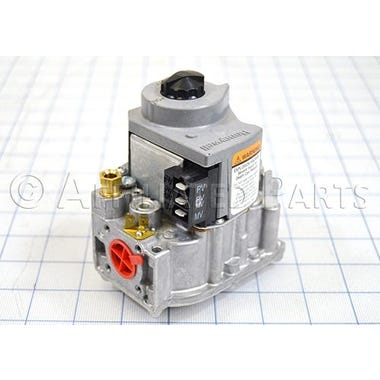 YORK SOURCE1 VR8204M1026 Natural Gas Valve - 1/2 x 1/2, 24V