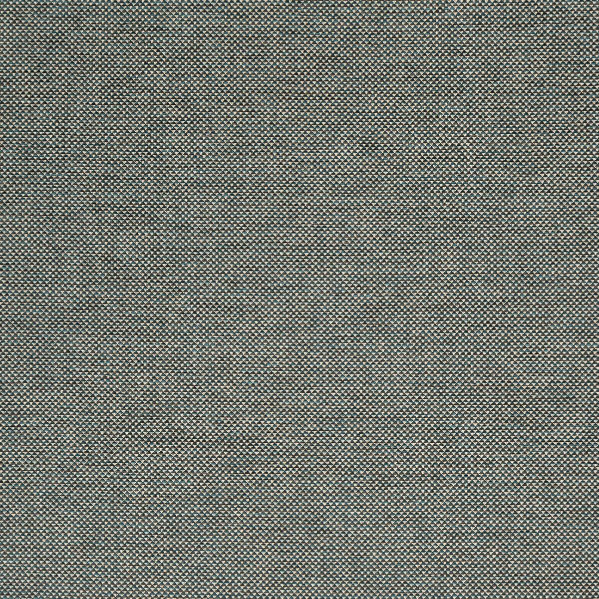 240473320.jpg