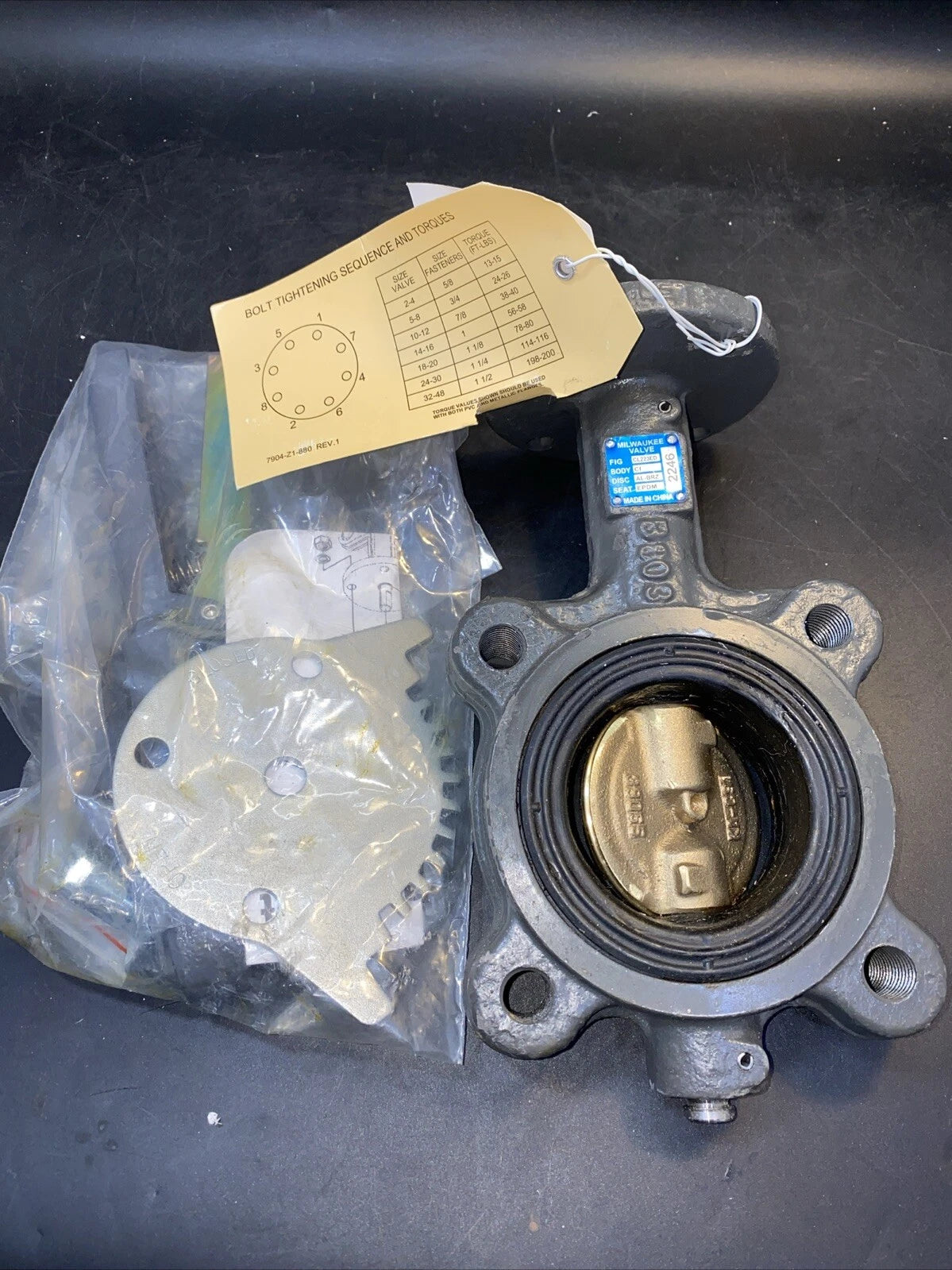 MILWAUKEE Milwaukee CL223ED-400 Butterfly Valve
