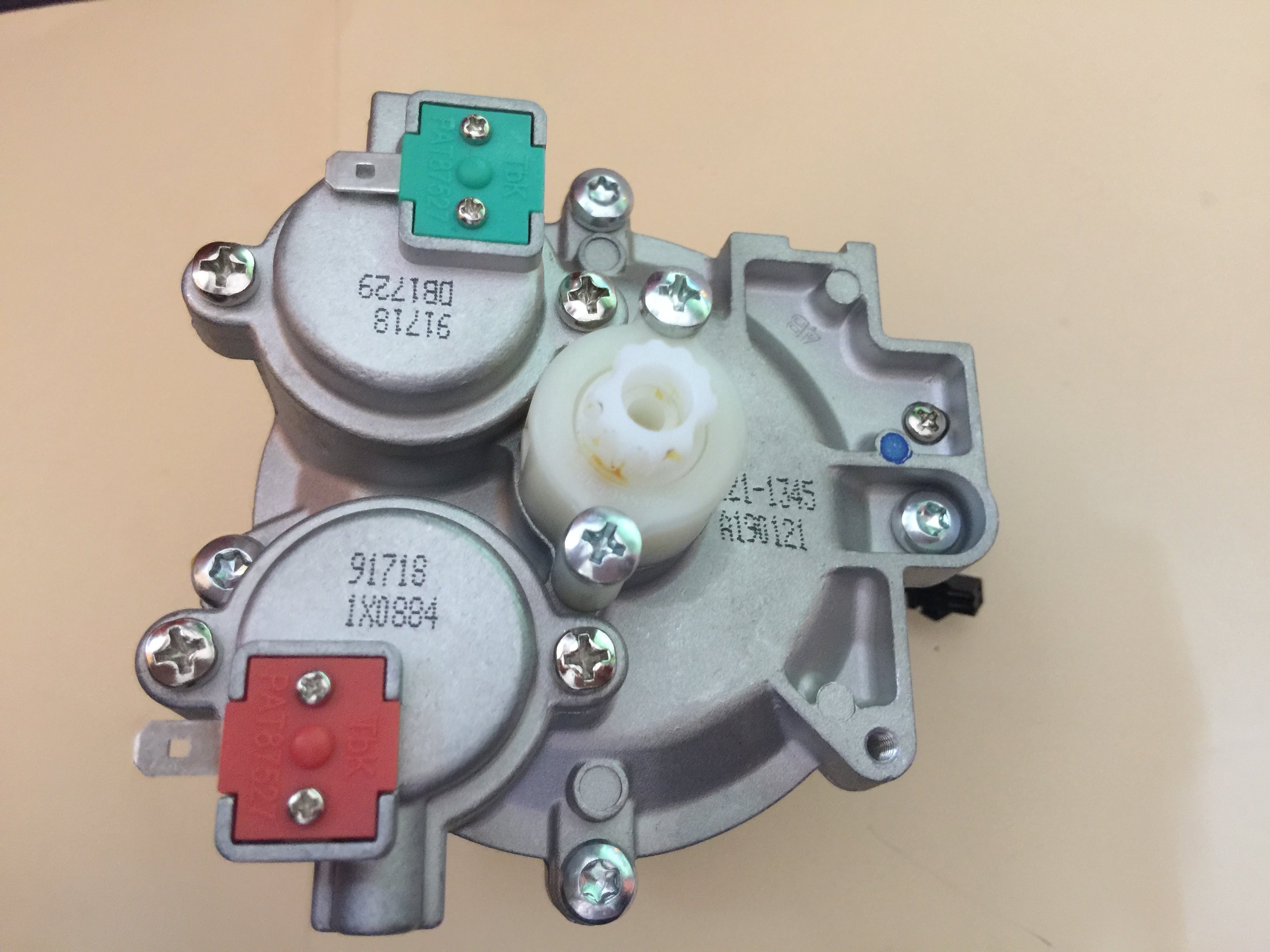 BOSCH BOSCH 87070119620 Gas Valve Replacement for Bosch AquaStar 1600H-LP