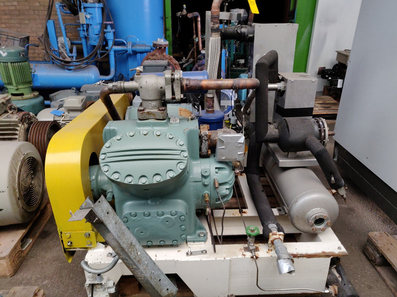 CARRIER CARRIER 5H40A219 4-Cylinder Compressor