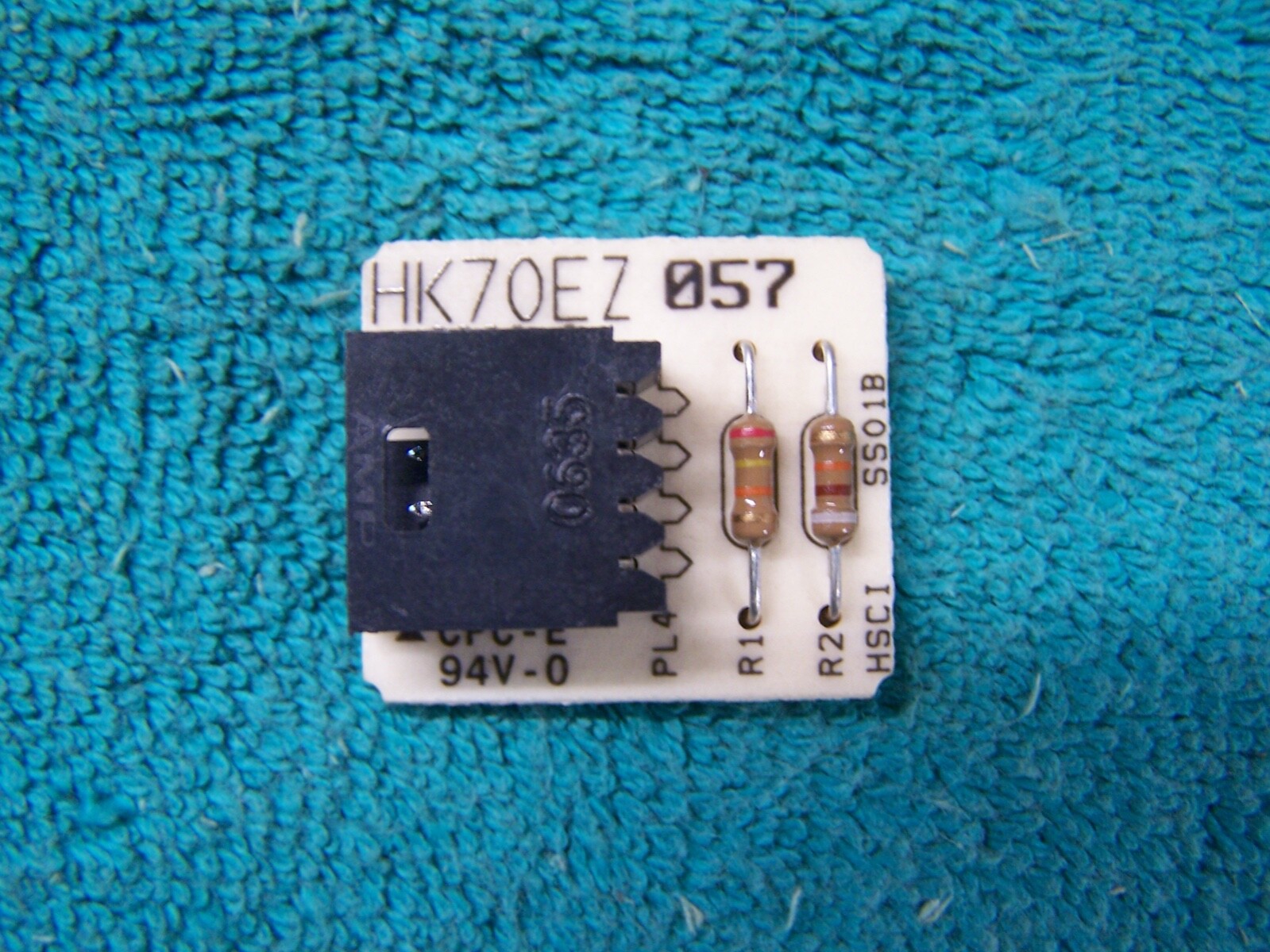 CARRIER Carrier HK70EZ057 Plug Model