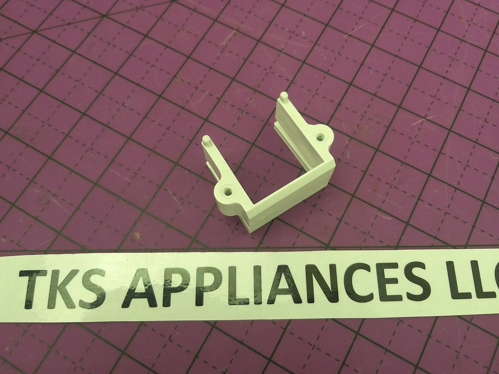 LG LG 4974JA3028A Refrigerator Ice Dispenser Guide