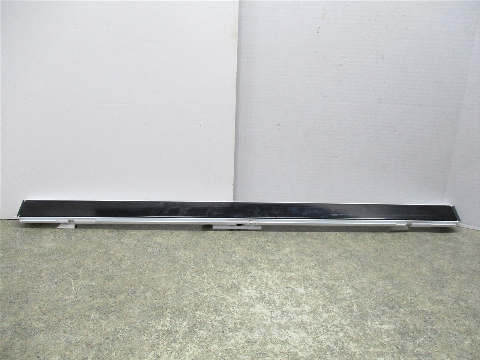 LG LG AGU73767914 Front Plate Assembly