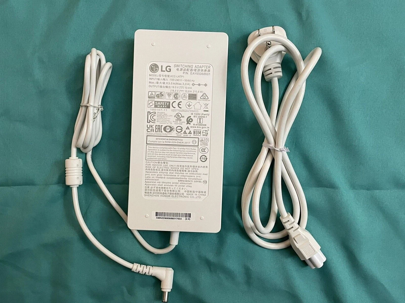 LG LG EAY65068601 AC/DC Adapter