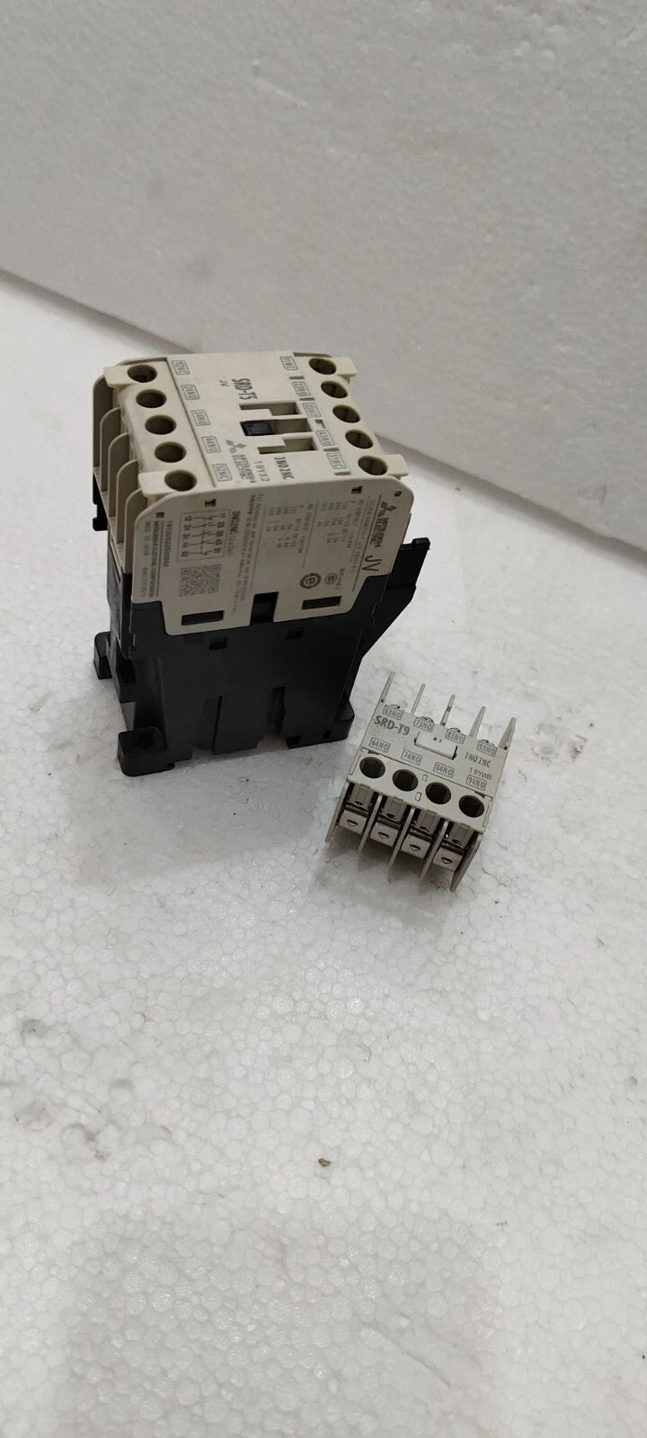 MITSUBISHI ELECTRIC Mitsubishi Electric SRD-2 Magnetic Contactor
