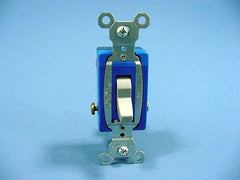 LEGRAND Pass & Seymour CS315-GRY Gray 3-Way Toggle Switch 15A