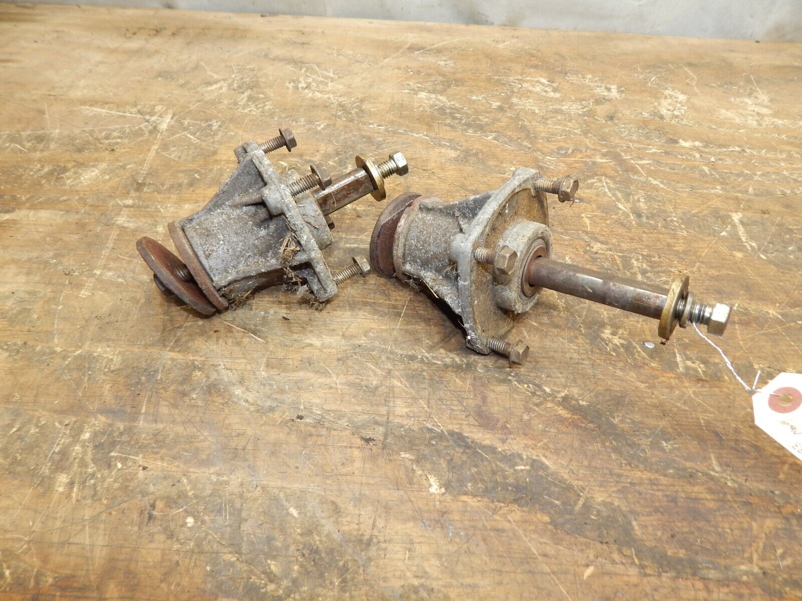 TROY-BILT Troy-Bilt 1769048099 Spindle Assembly