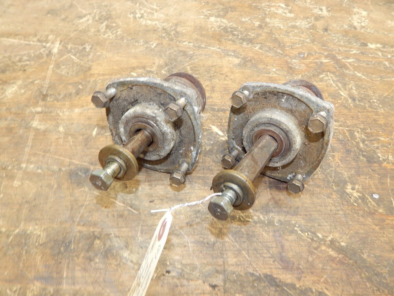TROY-BILT Troy-Bilt 1769048099 Spindle Assembly