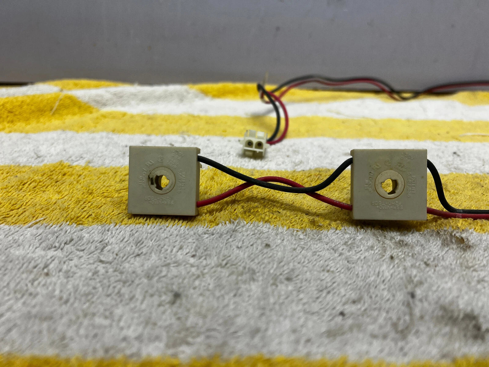 WHIRLPOOL Whirlpool WPW10413868 Range Igniter Switch Harness