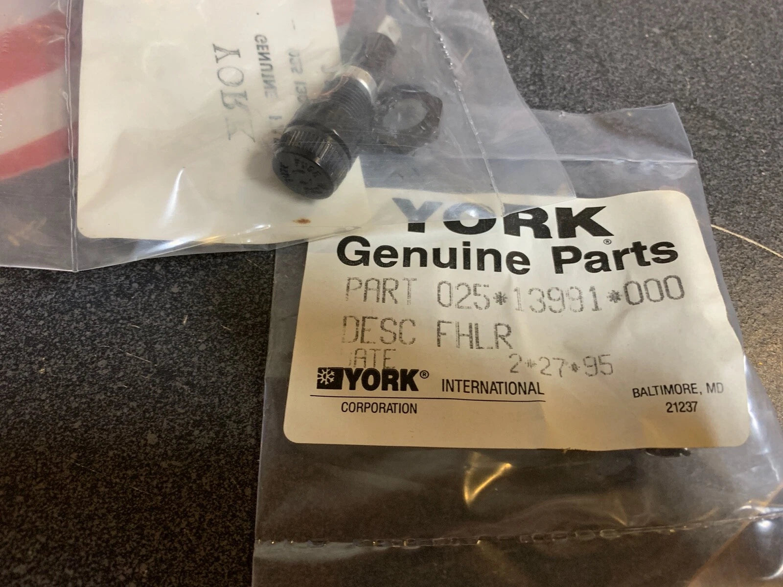 YORK YORK 025-13991-000 Fuse Holder 250V 15A