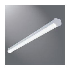 COOPER LIGHTING SOLUTIONS Cooper Lighting Solutions 4SLSTP4040DD-UNV 4SLSTP Lensed Strip Light Fixture 44 W 4000 Lumens