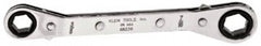 KLEIN TOOLS Klein 68242 Reversible Ratcheting Box Wrench, 3/4 x 7/8-Inch