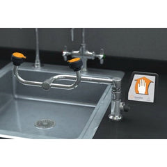 GUARDIAN EQUIPMENT Guardian Equipment G1806 GS-Plus Deck Mount Right Hand Eyewash in Polished Chrome