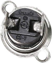 273769144.jpg