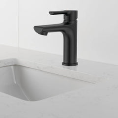 PEERLESS Peerless P1513LF-BL Flute Single Top Handle Lavatory Faucet