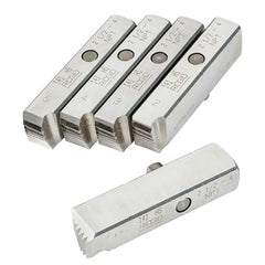 284990038.jpg