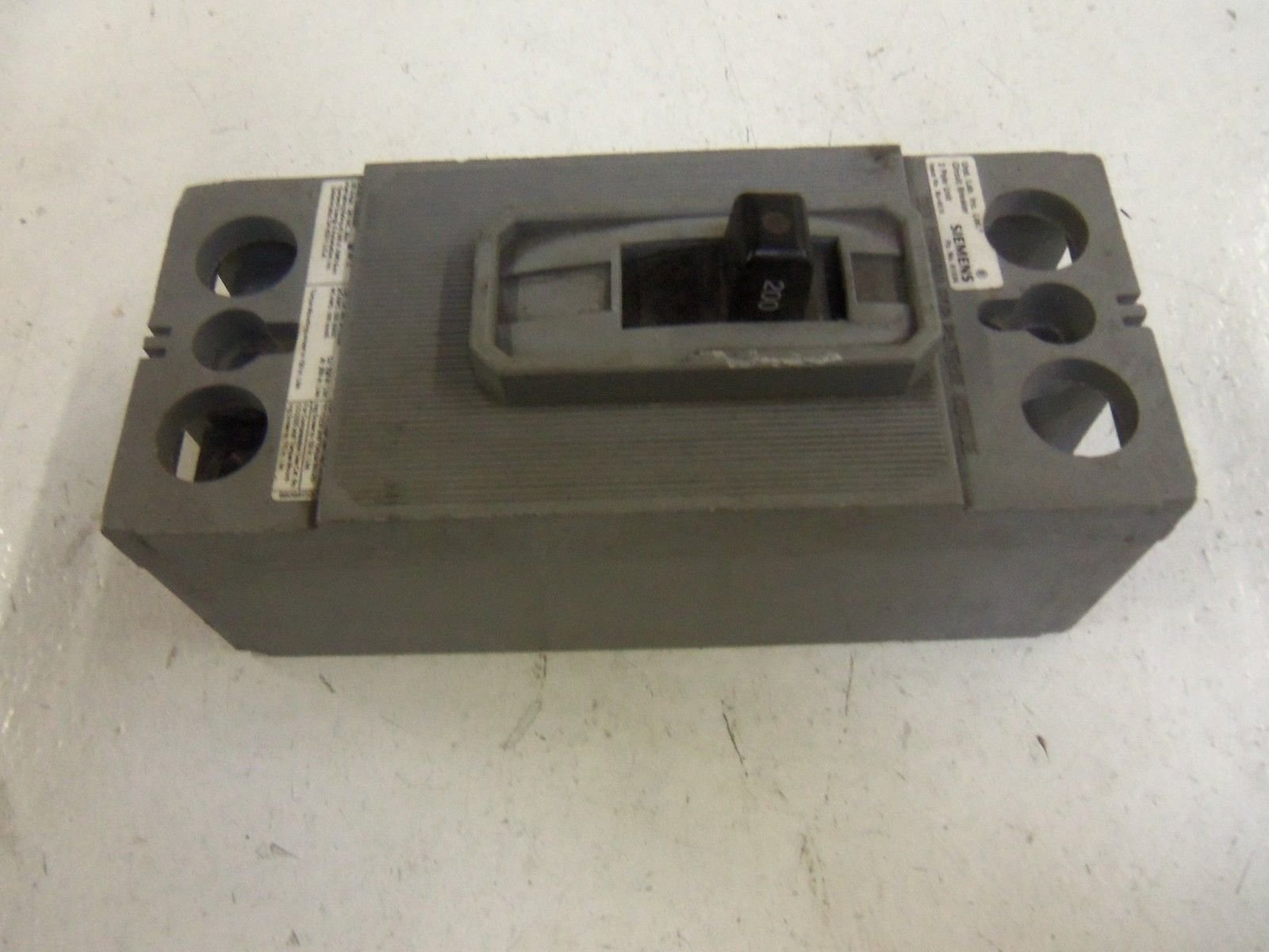 SIEMENS Siemens QJ22B200 Molded Case Circuit Breaker 200A