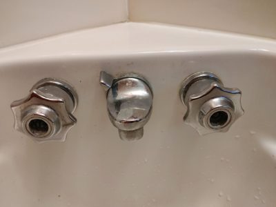 298149946.jpg
