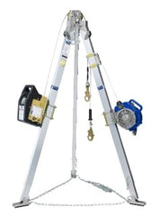 3M 3M 7100327930 Confined Space Aluminum Tripod