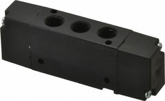 PARKER Parker B340000XXC 4-way Stacking Solenoid Valve 1/8 Inch