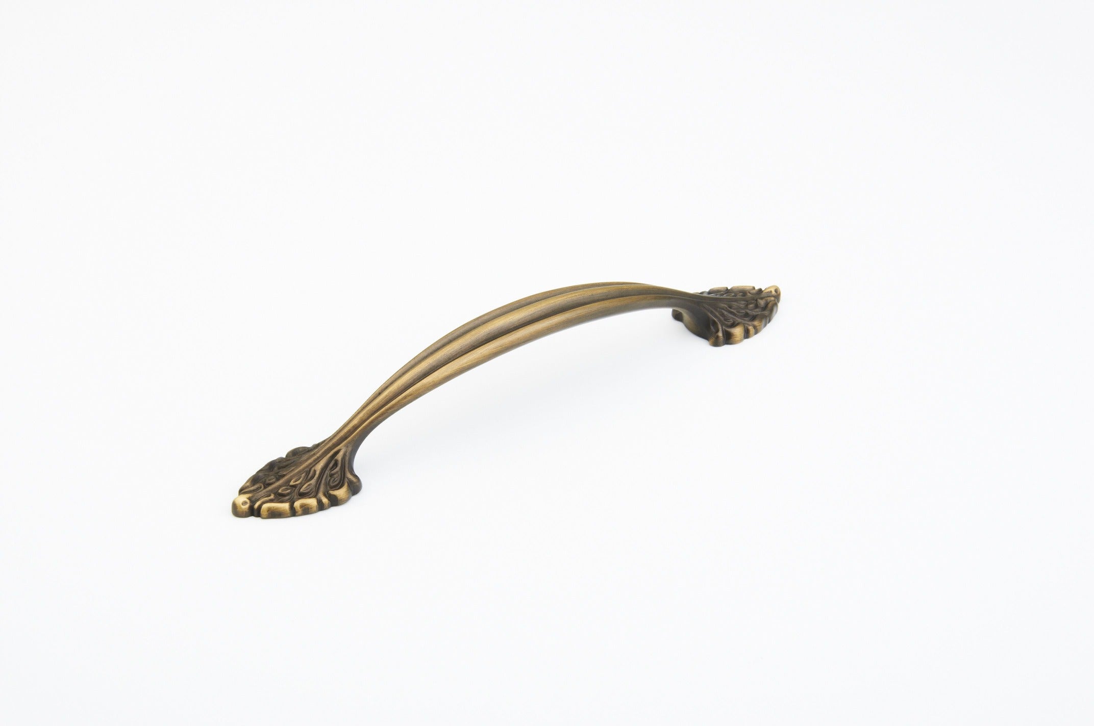 SCHAUB Schaub 8716-RB Cabinet Pull 6 in Corinthian Redington Brass