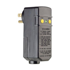 LEVITON Leviton 16693 GFCI Right Angle Plug 15A 120V