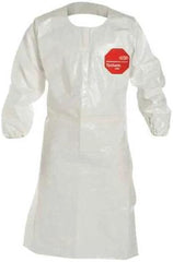 DUPONT Dupont SL275TWH2X002500 Chemical Resistant Apron With Long Sleeves Tychem® 4000 (45-3/4 in L x 28-1/2 in W)