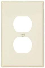 EATON Eaton PJ8LA Mid-Size Polycarbonate 1 Gang Duplex Receptacle Wallplate