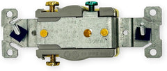 EATON Eaton 1876V-BOX Arrow Hart 1876 Straight Blade Single Receptacle 250 Vac 20 A
