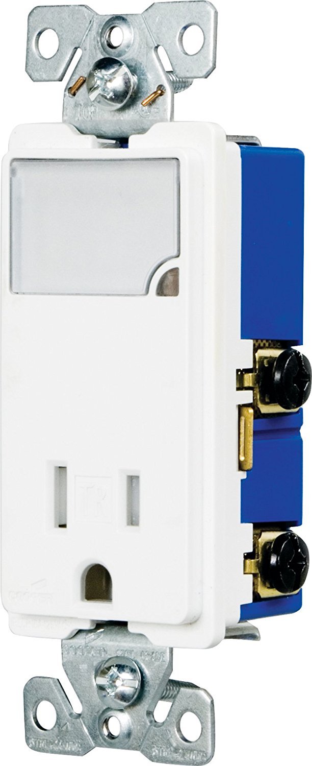EATON Eaton TR7735W 3-Wire Receptacle Combo Nightlight with Tamper Resistant 2-Pole