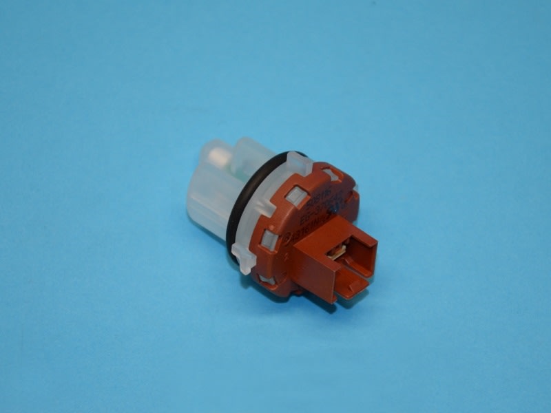 302608287.jpg