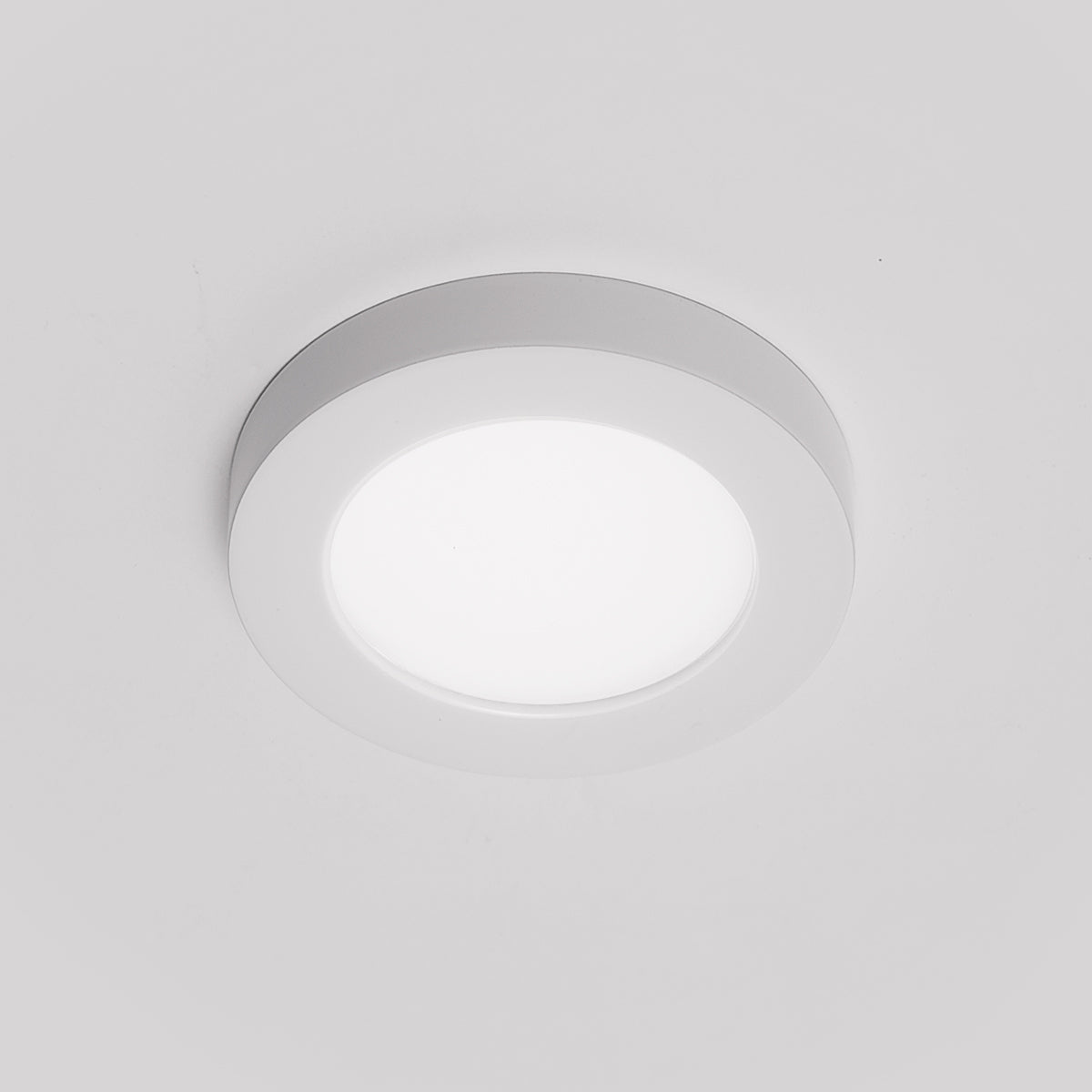 WAC LIGHTING Wac Lighting HR-LED90-30-WT Contemporary Edge Lit LED Button Light