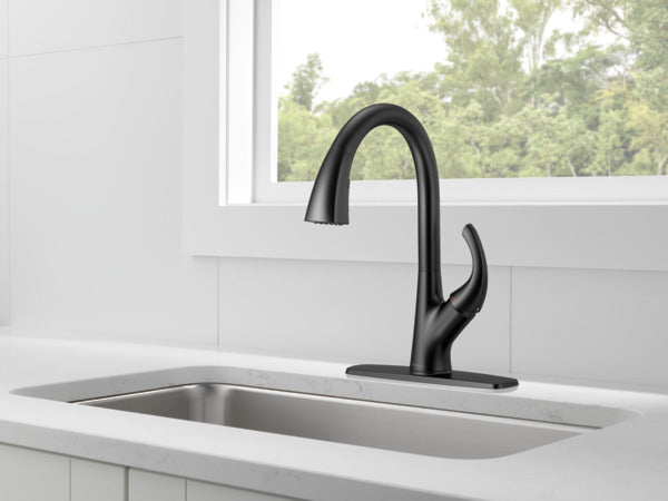 PEERLESS Peerless P7935LF-BL Parkwood Single Handle Pulldown Kitchen Faucet